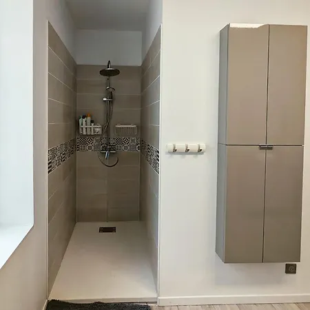 Tatil Evi A 5mn De La Reserve Africaine, Charmante Maison De Village Avec Patio Sigean