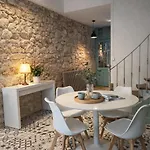 בית נופש A 5mn De La Reserve Africaine, Charmante Maison De Village Avec Patio סיג'אן