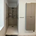בית נופש A 5mn De La Reserve Africaine, Charmante Maison De Village Avec Patio סיג'אן