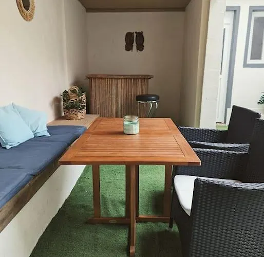 Nyaraló A 5mn De La Reserve Africaine, Charmante Maison De Village Avec Patio