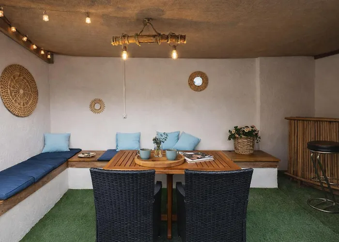A 5mn De La Reserve Africaine, Charmante Maison De Village Avec Patio Prázdninový dům *